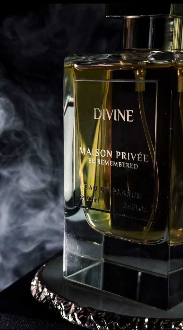 DIVINE by Maison Privée - Image 2