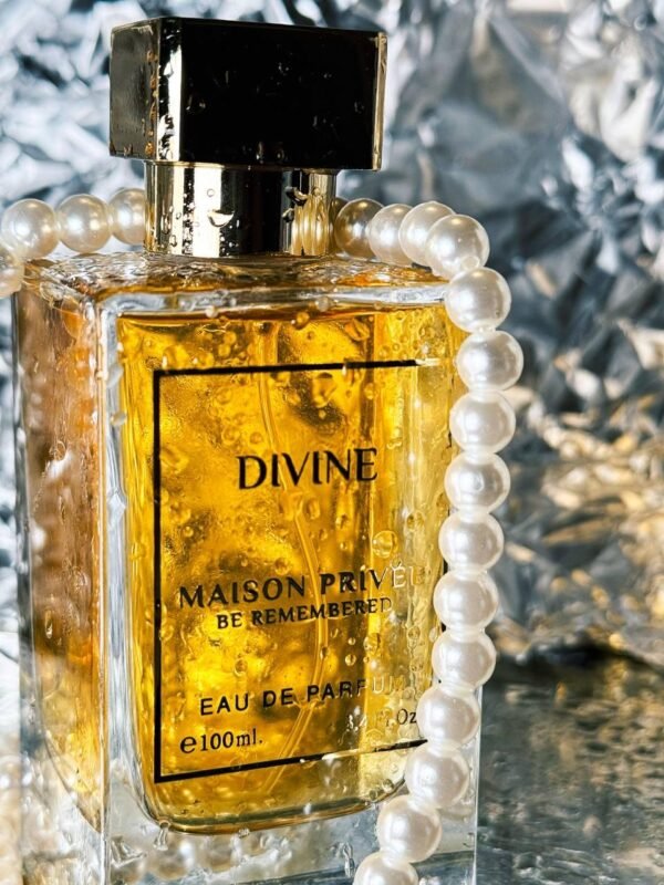 DIVINE by Maison Privée - Image 9